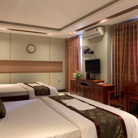 Hotel Khach San Hoang Gia 2 Lào Cai Exterior foto